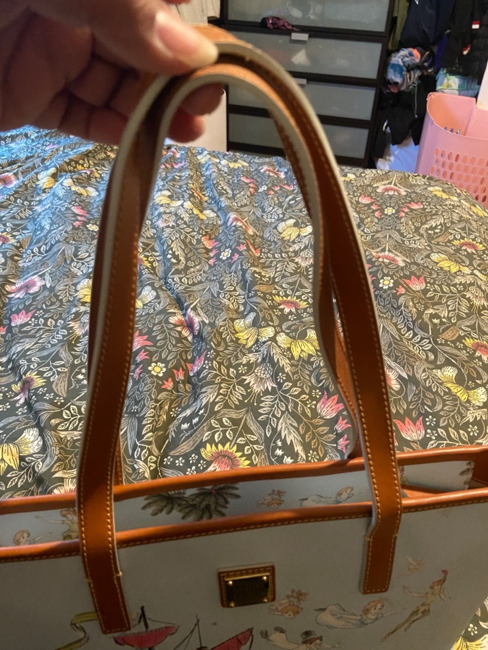 Peter Pan and Jolly Rogers Dooney & Bourke - Picture 4 of 10